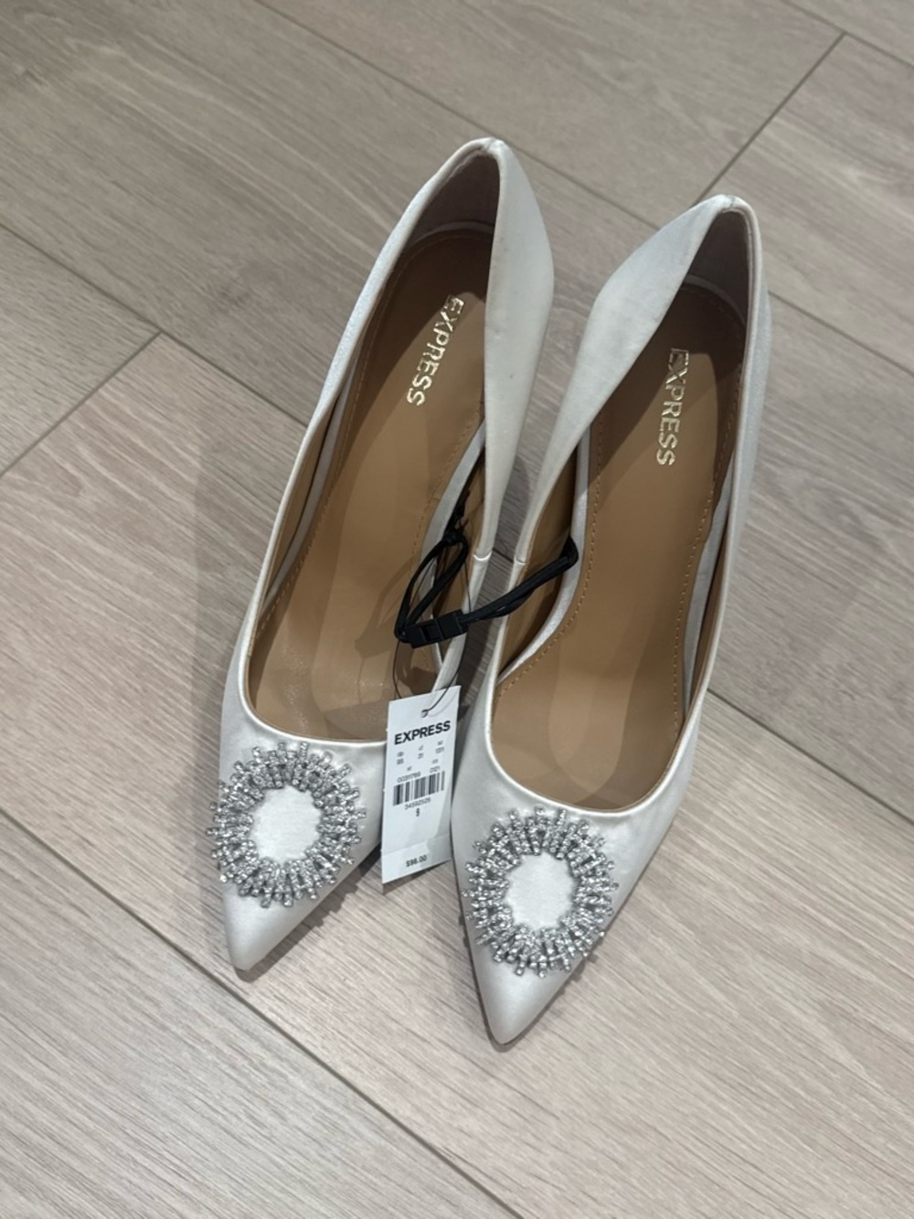 Express Women's White Embellished Pointed-Toe Heels